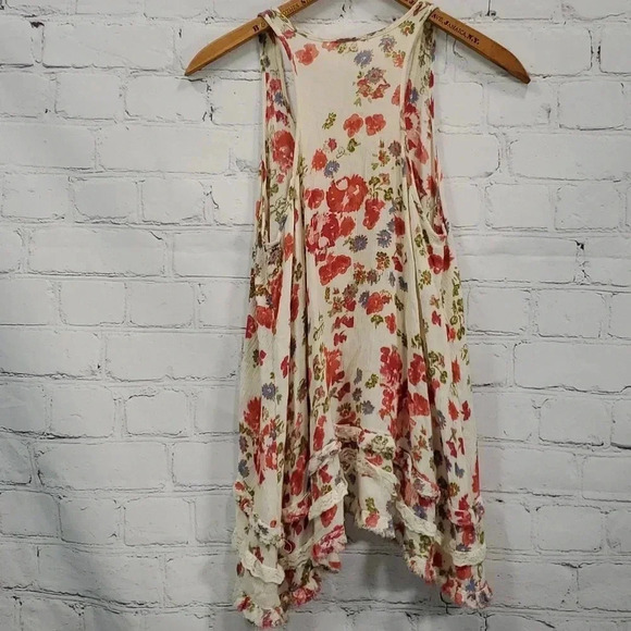 Free People Swingy Floral Asymmetrical Tunic W/Ruffle Hem Womens Size XSmall - Picture 7 of 13